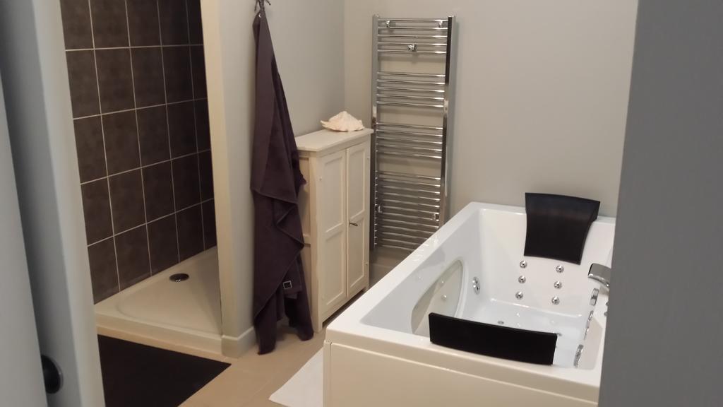 Le Clos Du Presbytere Puisseguin Szoba fotó
